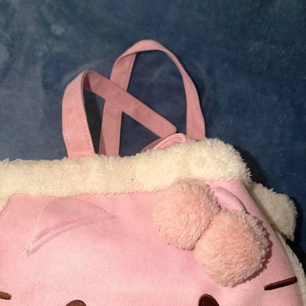 Hello‎ Kitty pink backpack ,note book and measuring tape